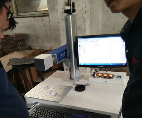江鈴汽配激光刻字機