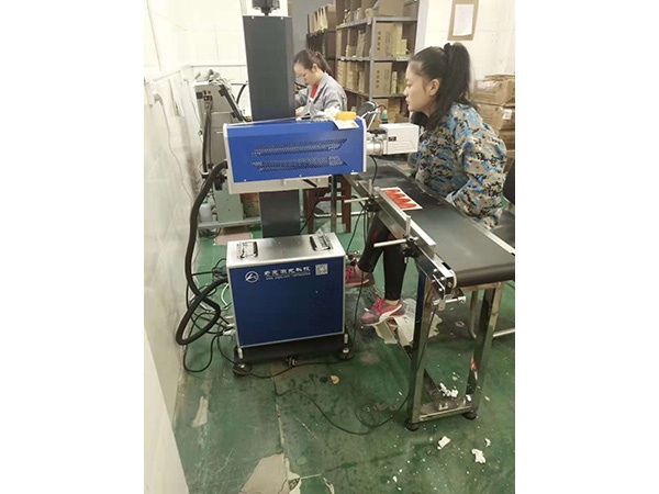 激光噴碼機